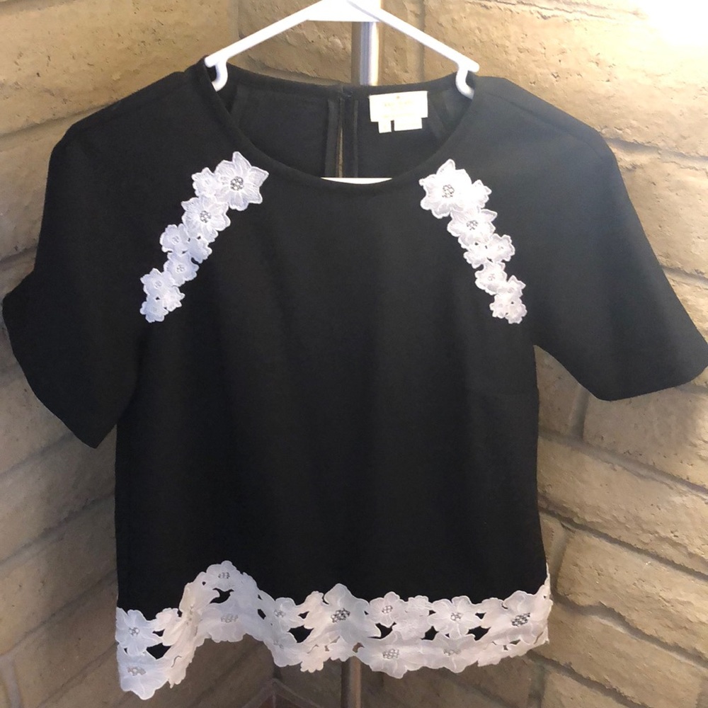 Kate Spade blouse with floral detail. Size 4